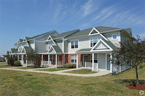 The apartments at Midtown Towers provide you with apartment living in Watertown, NY. . Apartments watertown ny